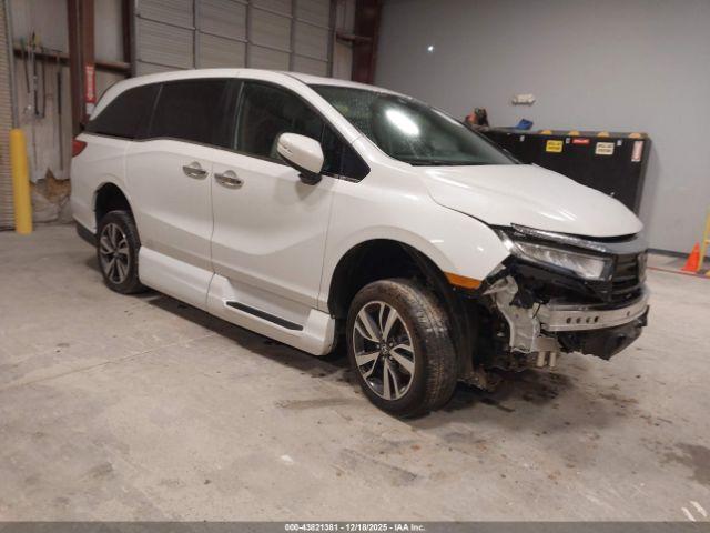  Salvage Honda Odyssey