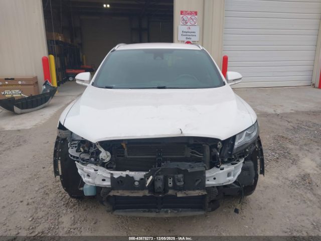 Lincoln MKC Select Image 17