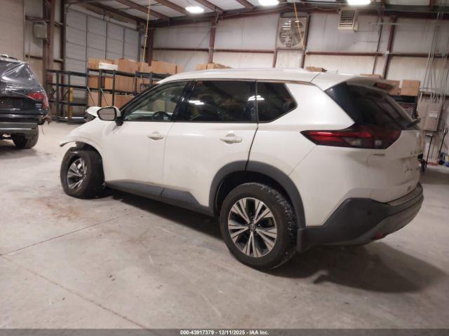 Nissan Rogue Sv Intelligent Awd Image 2