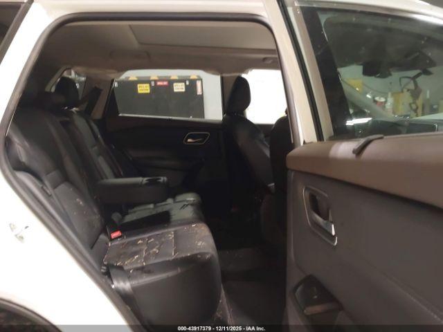 Nissan Rogue Sv Intelligent Awd Image 12