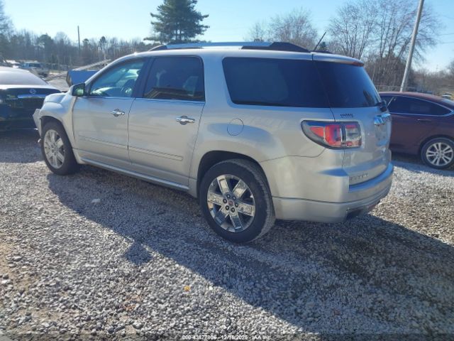 GMC Acadia Denali Image 12
