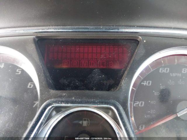 GMC Acadia Denali Image 5