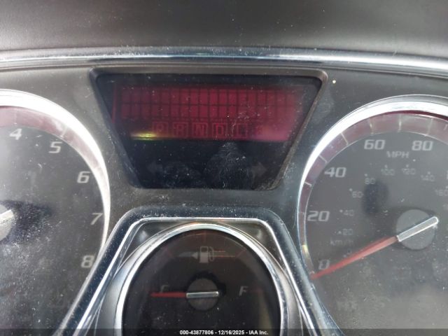 GMC Acadia Denali Image 14