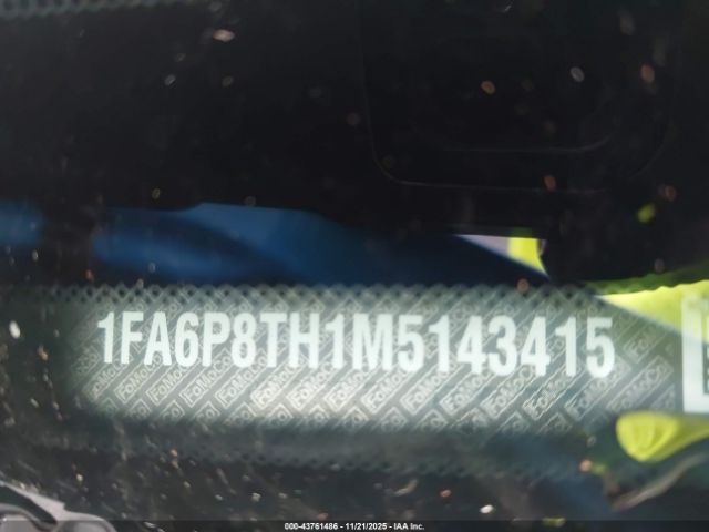 Ford Mustang Image 9