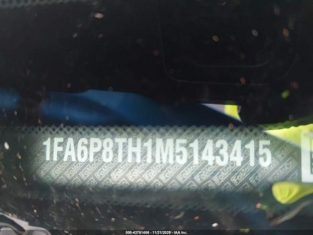 Ford Mustang Image 9