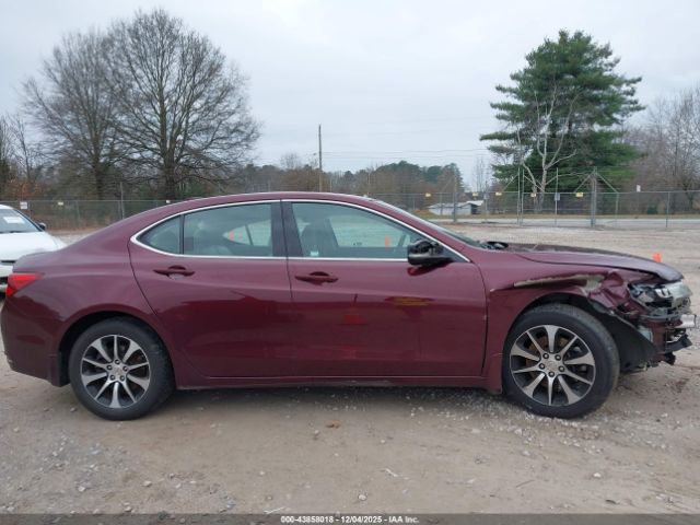 Acura TLX Image 10