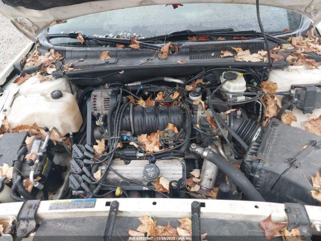 Buick LeSabre Custom Image 7