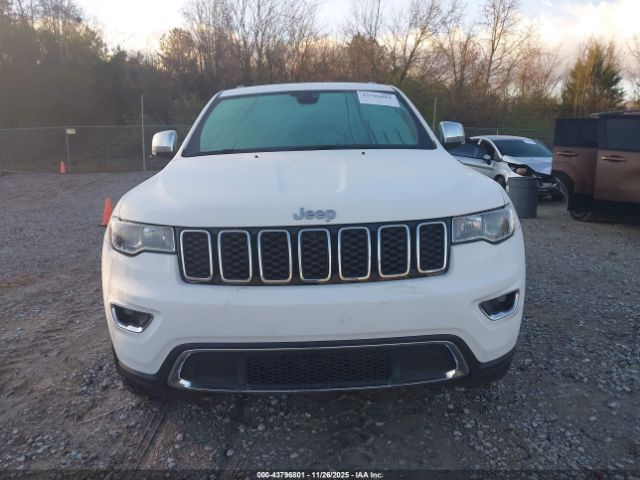 Jeep Grand Cherokee Limited 4x2 Image 12