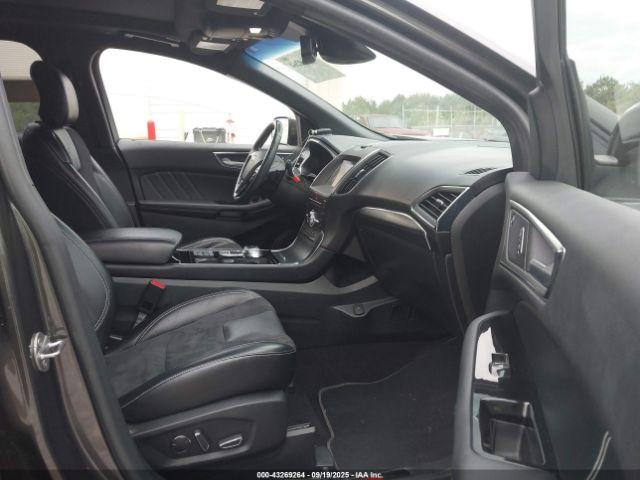Ford Edge St Image 8