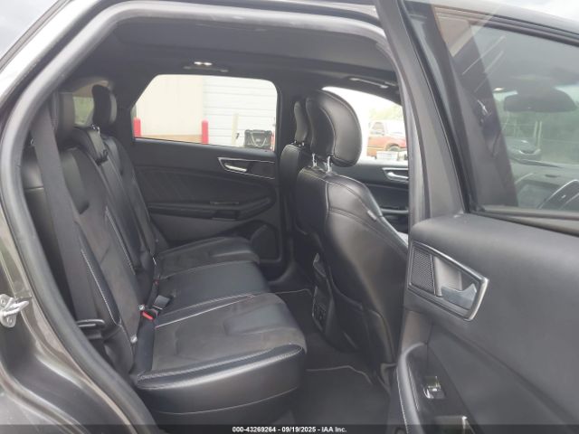 Ford Edge St Image 11