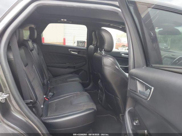 Ford Edge St Image 11