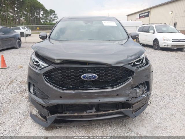 Ford Edge St Image 9