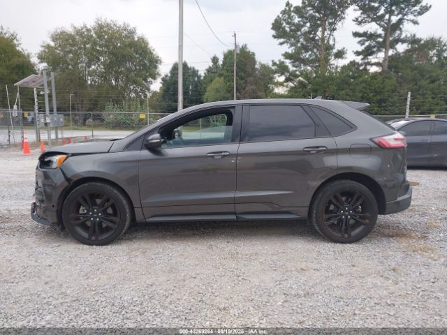 Ford Edge St Image 14