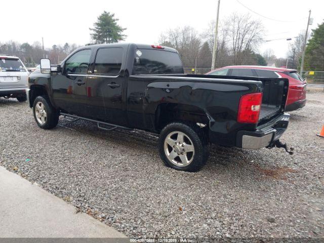 Chevrolet Silverado 2500 Lt Image 6