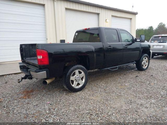 Chevrolet Silverado 2500 Lt Image 3