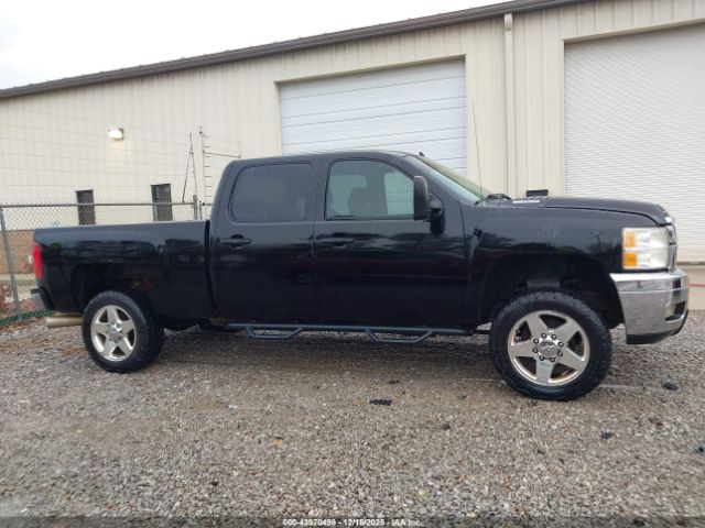 Chevrolet Silverado 2500 Lt Image 12