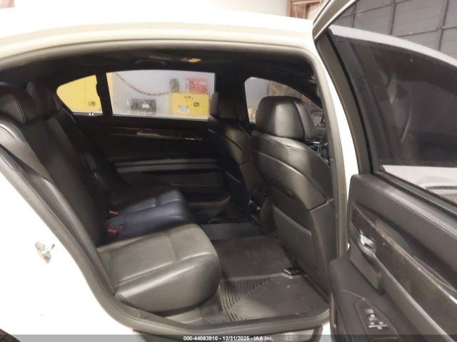 BMW 7 Series Image 6