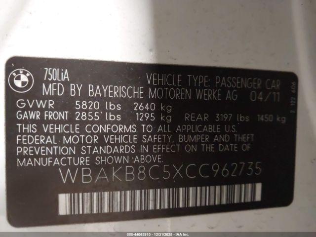 BMW 7 Series Image 7