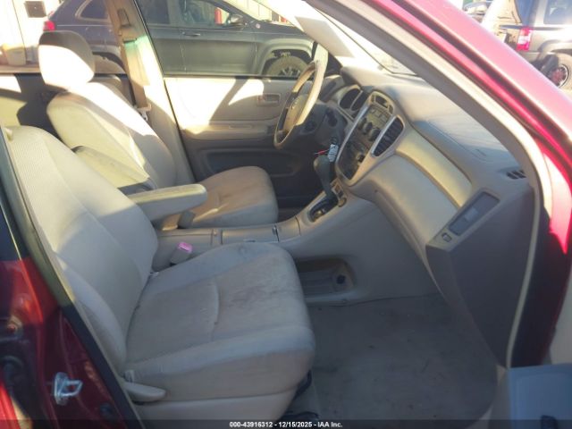 Toyota Highlander Image 4