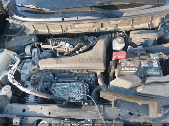 Nissan Rogue S Image 11