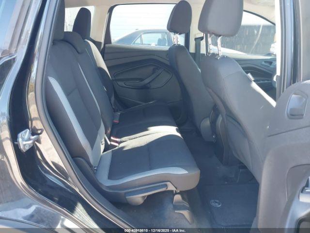 Ford Escape S Image 11