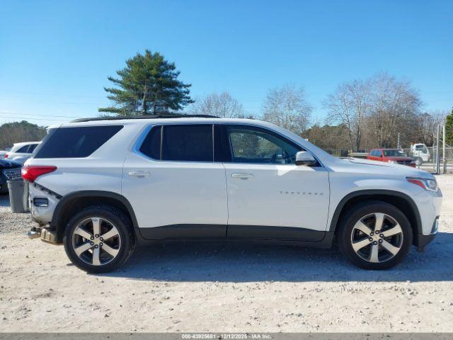 Chevrolet Traverse 3lt Image 8