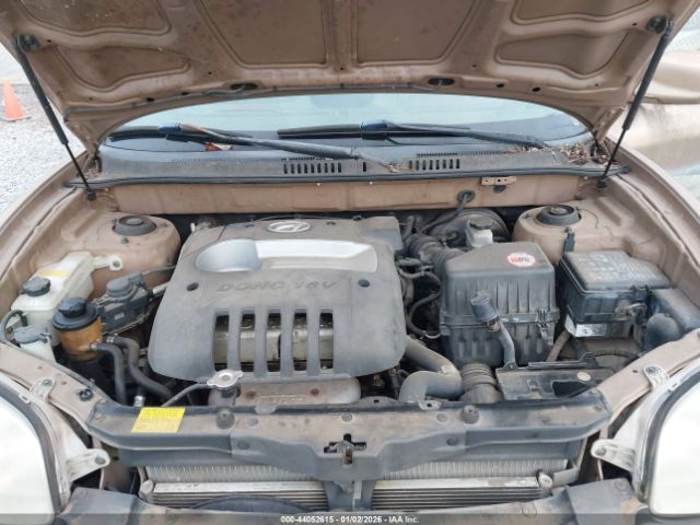 Hyundai SANTA FE Image 9