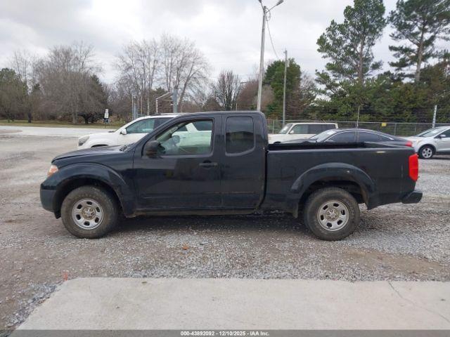 Nissan Frontier S Image 7