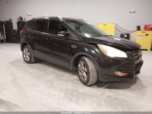 Ford Escape Titanium Image 1