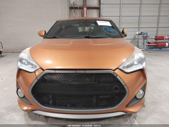Hyundai VELOSTER Turbo Image 6