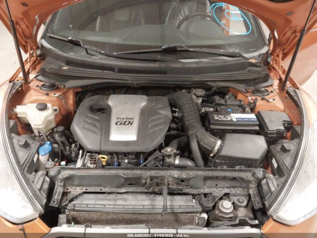 Hyundai VELOSTER Turbo Image 7