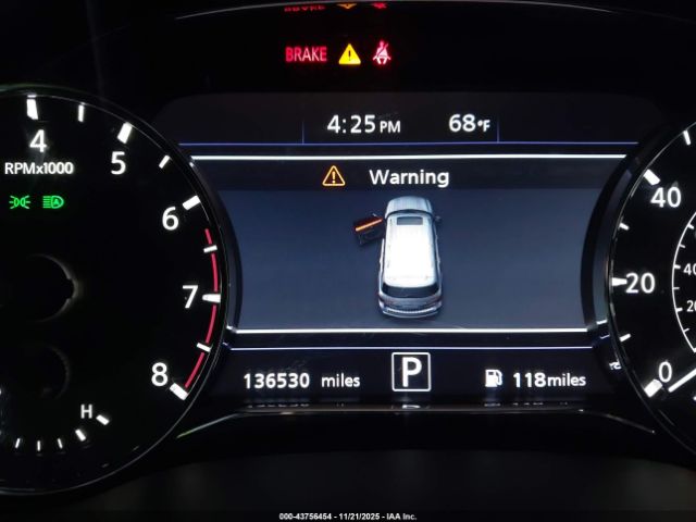 INFINITI Qx Luxe Image 6