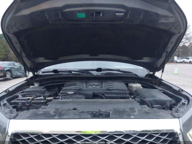 INFINITI Qx Luxe Image 3