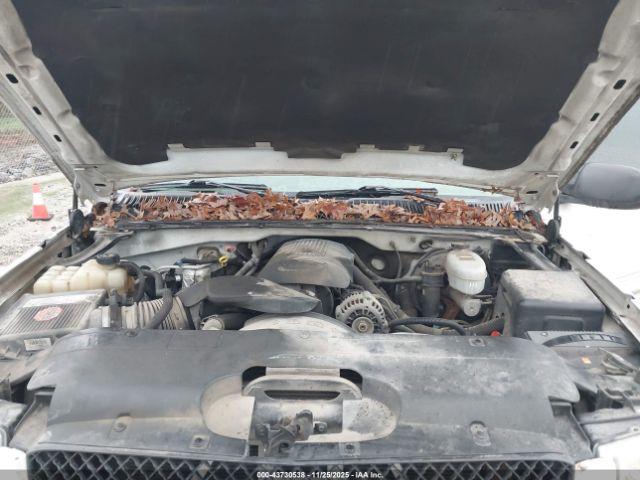 Chevrolet Silverado 1500 Ls Image 6