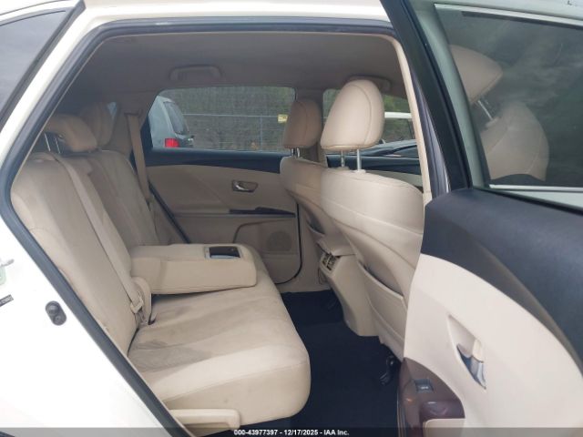 Toyota Venza Image 9