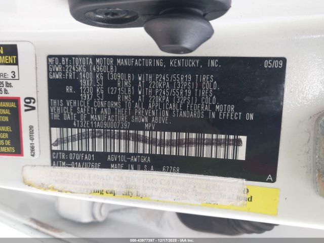 Toyota Venza Image 10