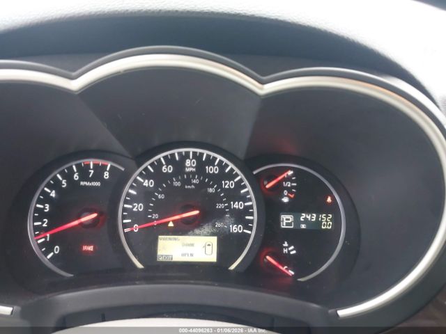 Nissan Quest Sv Image 3