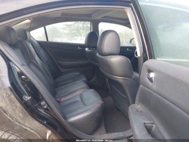 Nissan Maxima 3.5 Sv Image 9