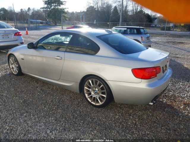 BMW 3 Series Image 16