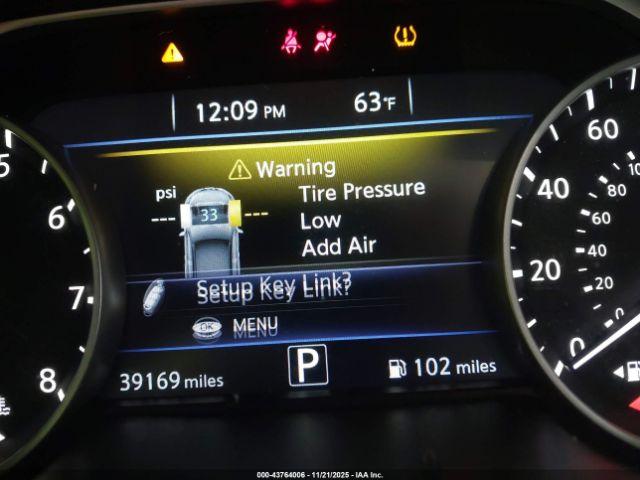 Nissan Murano Sv Image 8