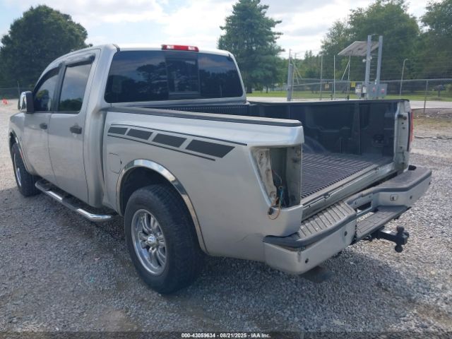 Nissan Titan Xe Image 6