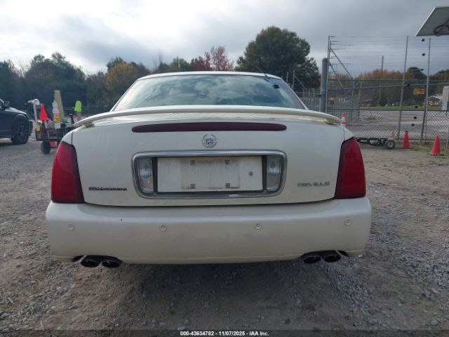 Cadillac DeVille Dts Image 17