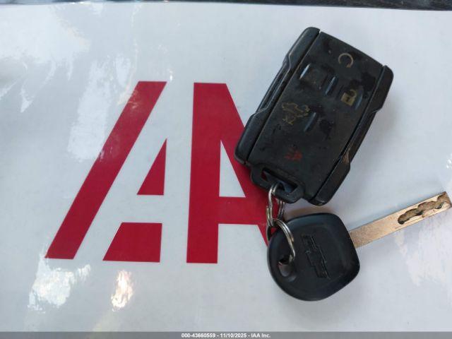 Chevrolet Silverado 1500 4wd  Short Bed Custom Trail Boss Image 15