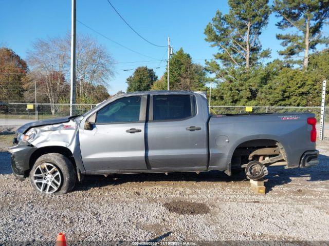Chevrolet Silverado 1500 4wd  Short Bed Custom Trail Boss Image 2
