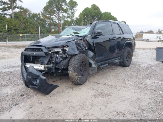 Toyota 4Runner Sr5 Premium Image 11