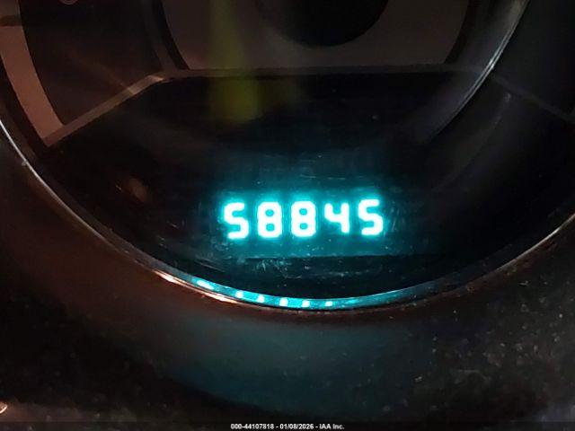 Chrysler 200 Lx Image 10