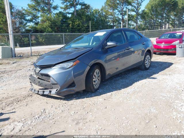 Toyota Corolla Le Image 2