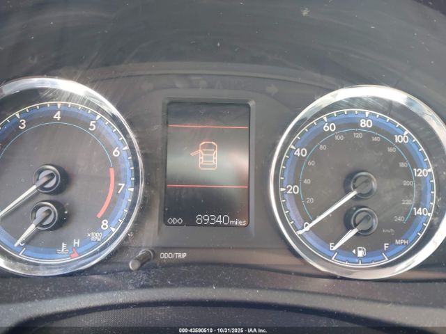 Toyota Corolla Le Image 7