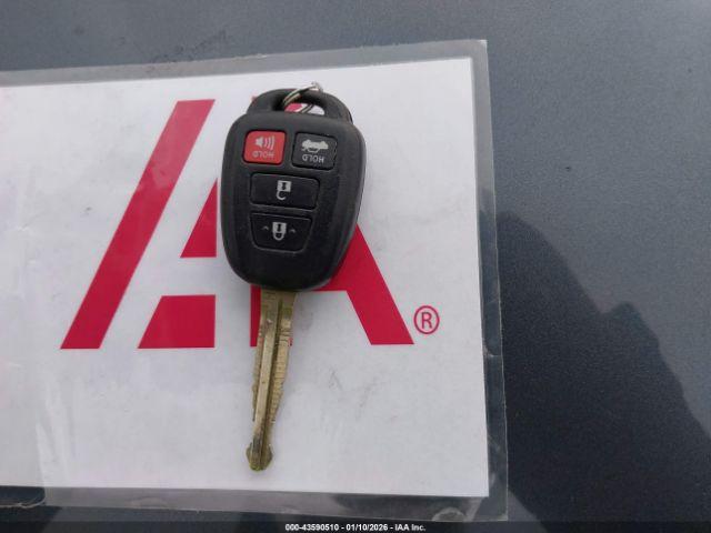 Toyota Corolla Le Image 8