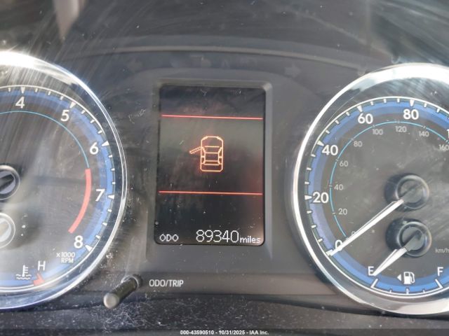 Toyota Corolla Le Image 13